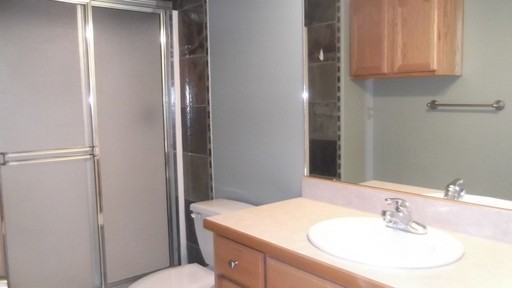 625 13th St - Photo 2 of 11