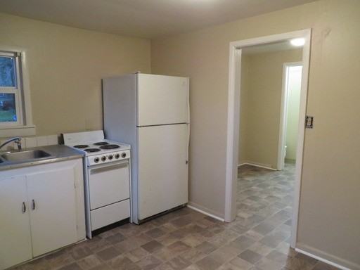 269 N Brooklyn St - Photo 3 of 5