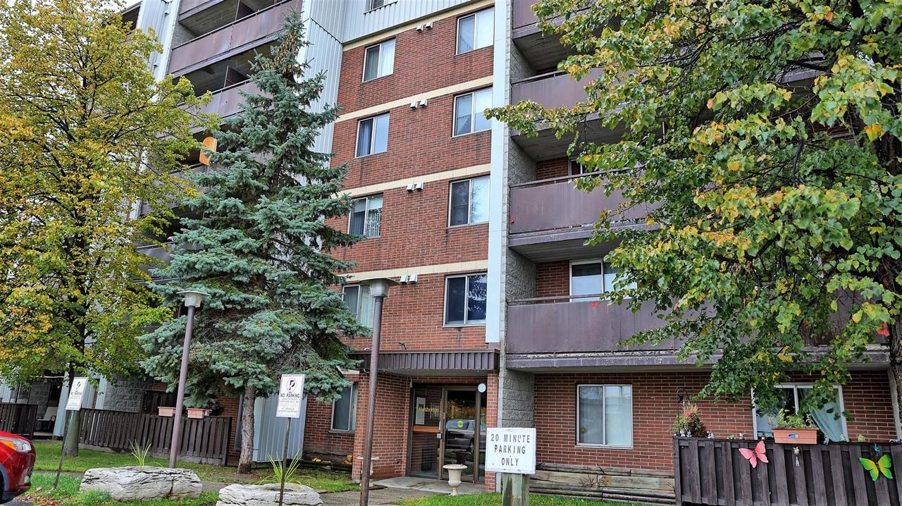 775 Lasalle Blvd - Photo 2 of 27