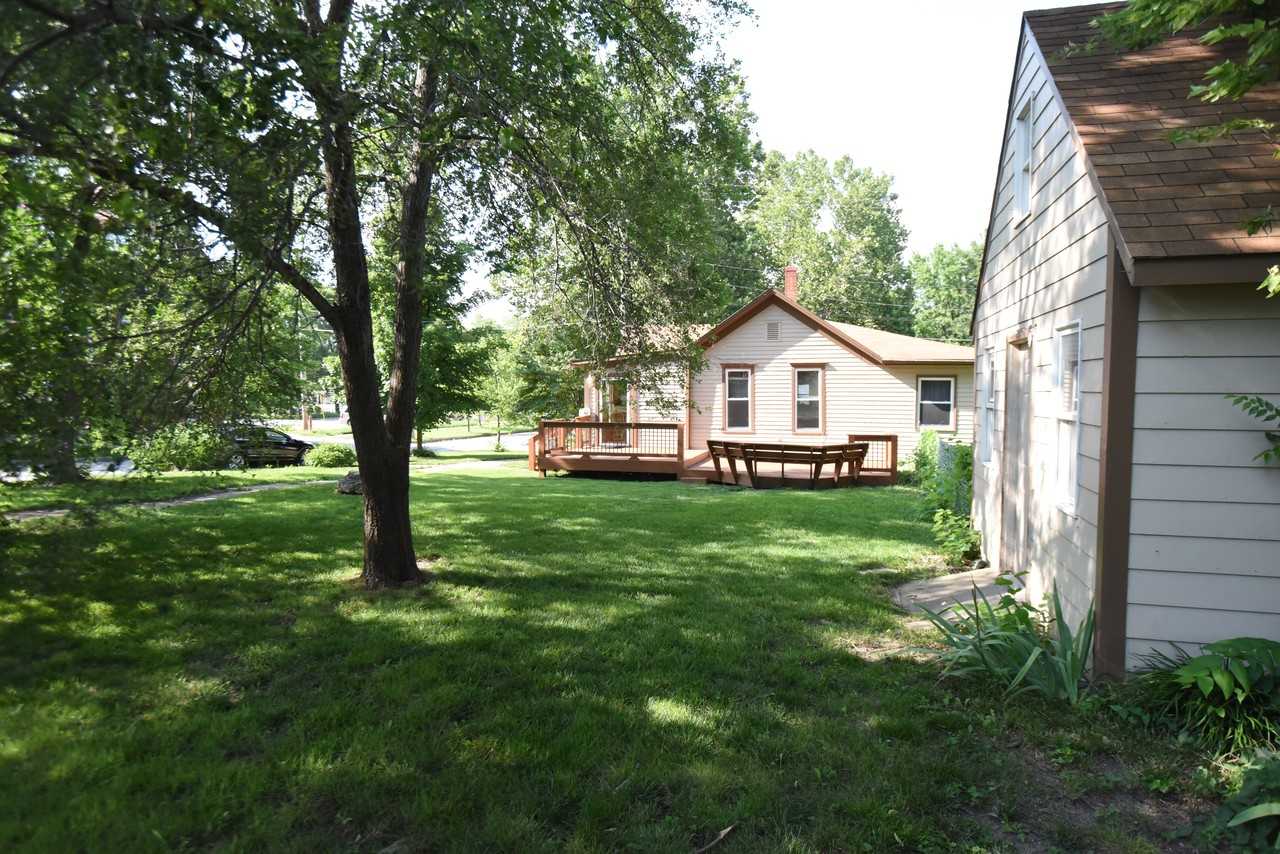 3 N Walnut St - Photo 2 of 19