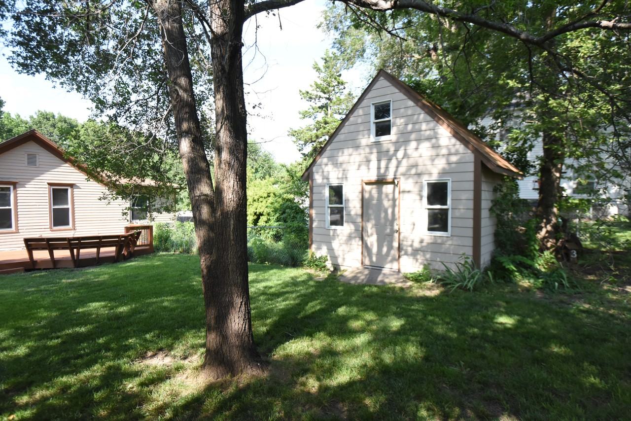 3 N Walnut St - Photo 3 of 19