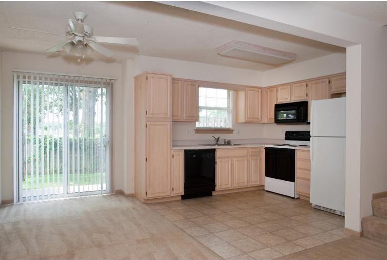 1006 Garden Dr - Photo 3 of 6