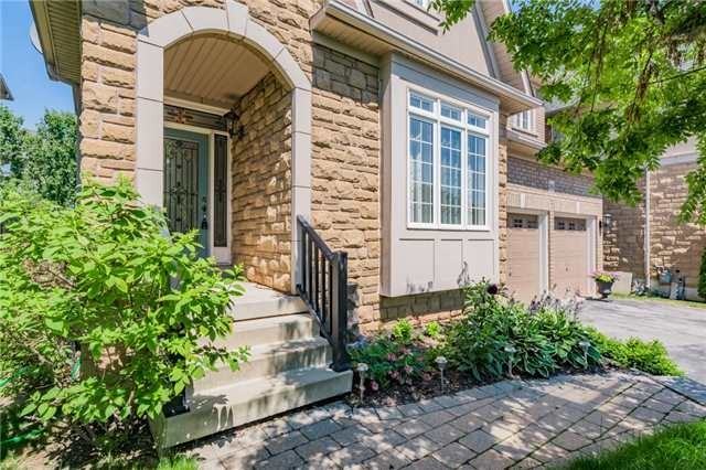 303 Burloak Drive - Photo 2 of 9