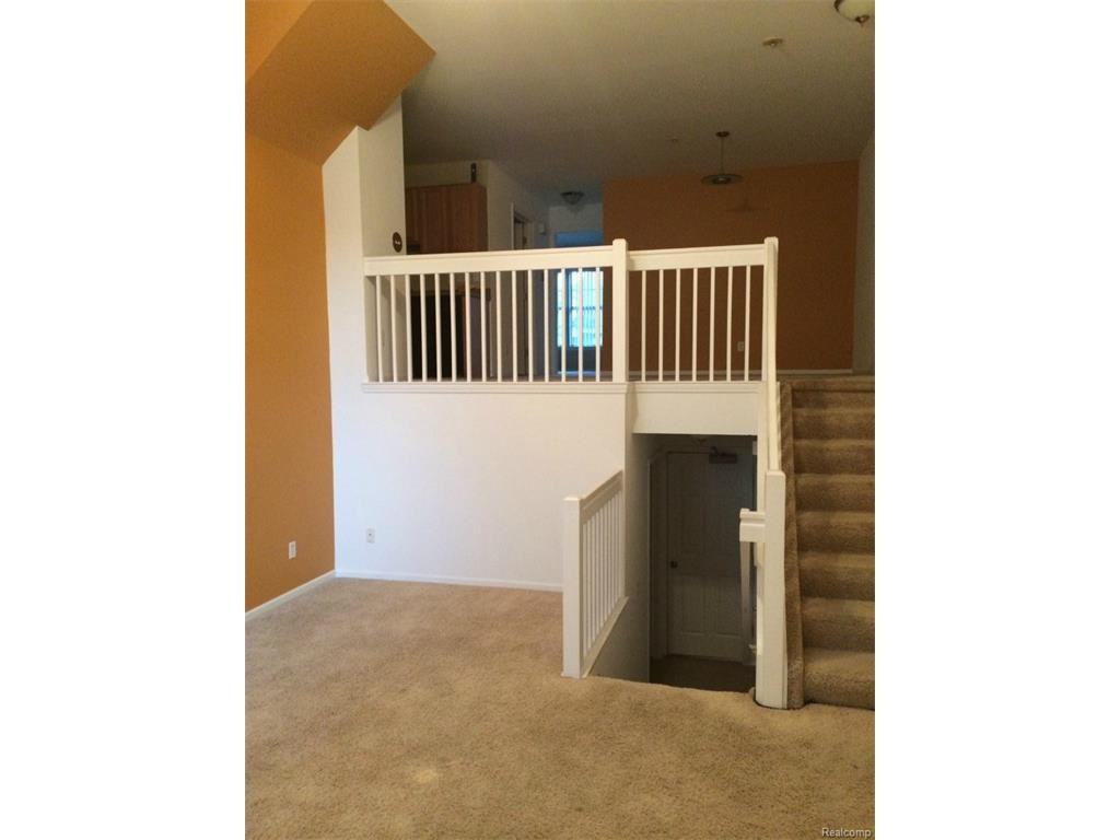 13641 Osborn - Photo 3 of 15