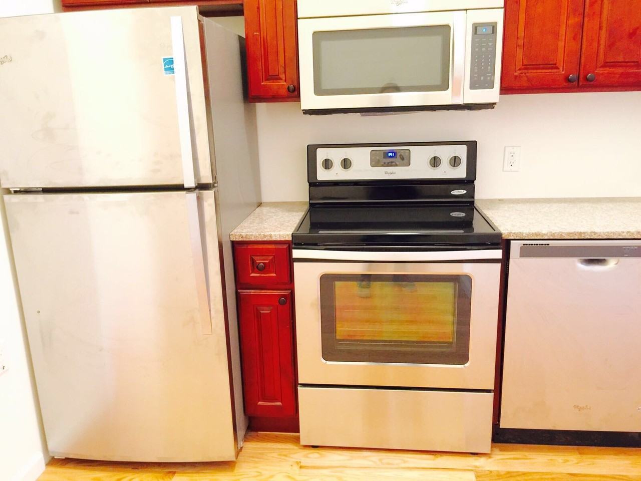 174 Wyckoff Avenue #2L