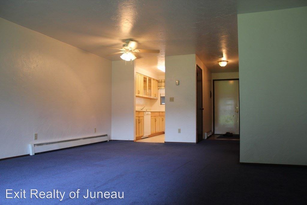 3266 Mendenhall Loop Rd #37 - Photo 2 of 9