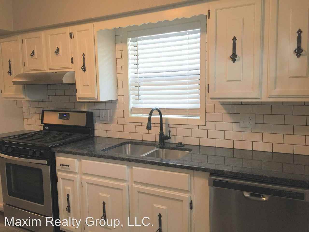 4005 Nicholas St - Photo 3 of 13