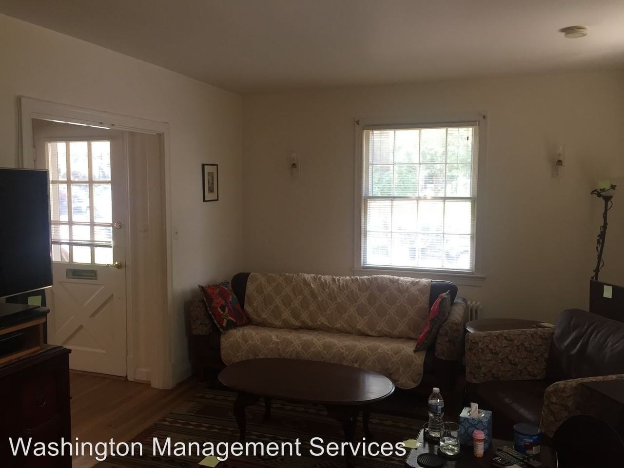 3525 30th St NW - Photo 3 of 16