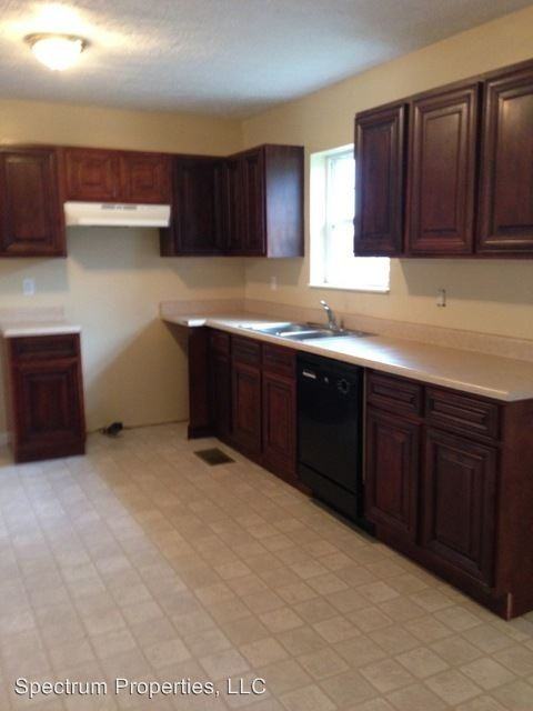 408 Humane Way - Photo 2 of 9