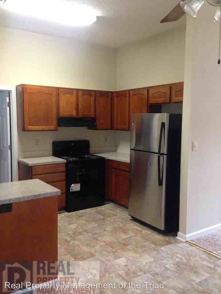 4012 Primrose Path - Photo 2 of 15