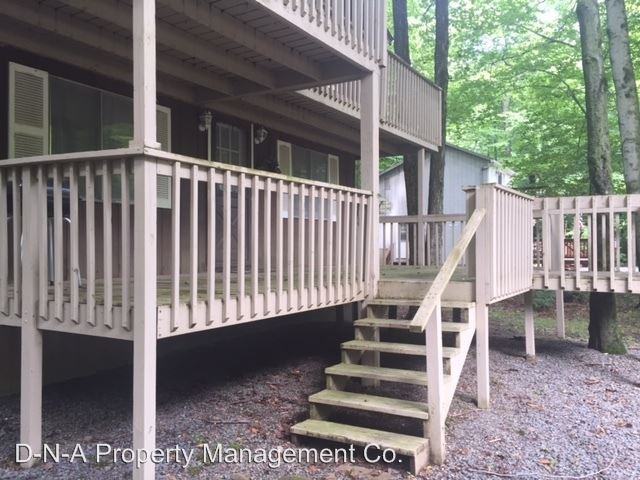 190 Moshannon Ct - Photo 2 of 12