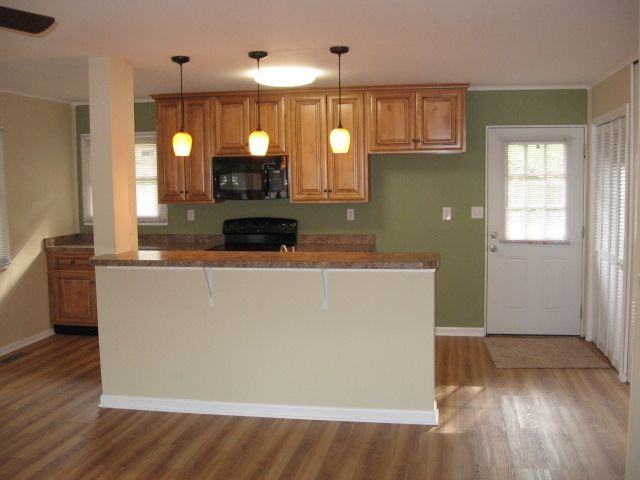 1720 Millgate Rd - Photo 3 of 10