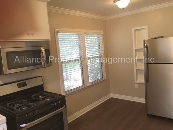 5619 Kinston Ave - Photo 3 of 4