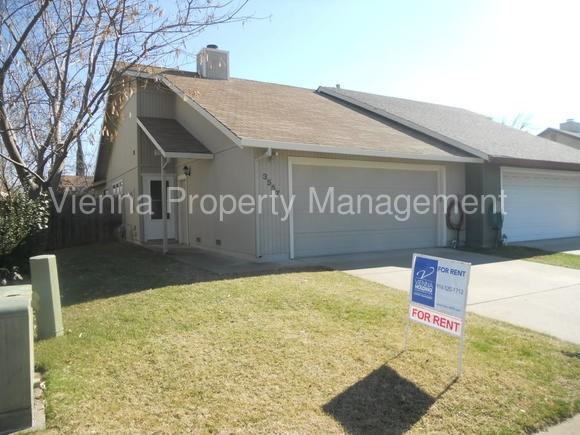 3557 Sun Knoll Dr - Photo 2 of 31