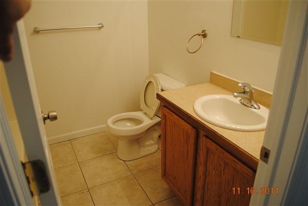 2607 Moak St - Photo 3 of 3