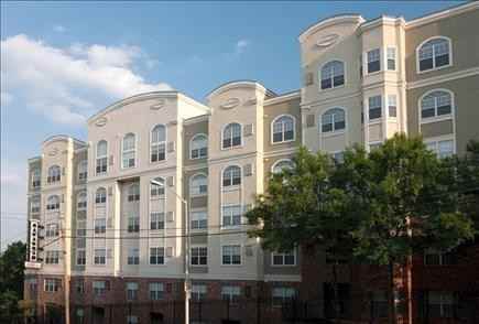 Savannah  Midtown - Photo 3 of 19