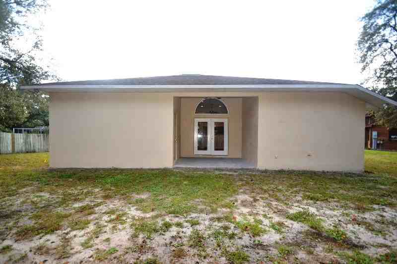 429 Wheatfield Pl - Photo 2 of 8