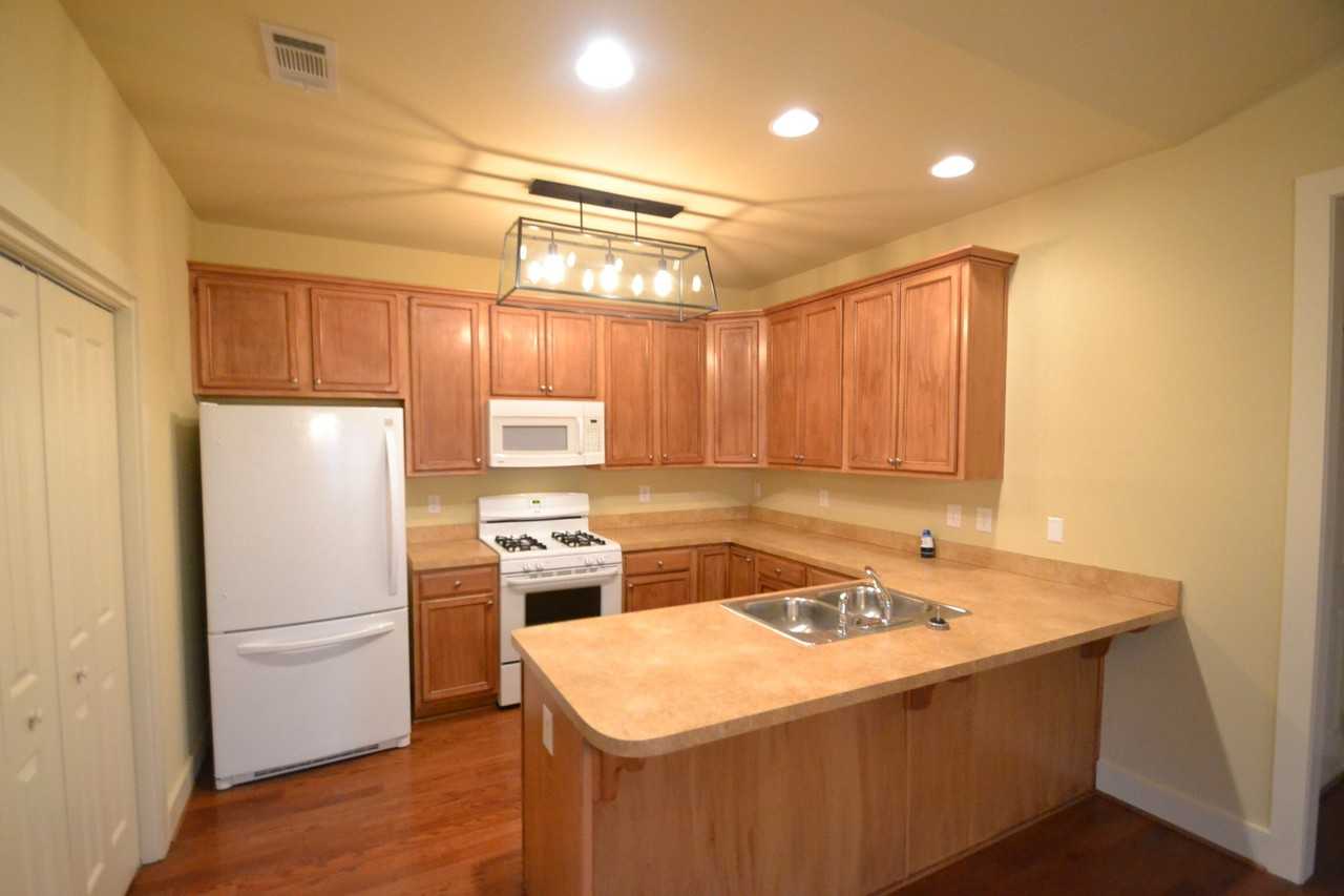 137 Mt Moriah Rd - Photo 3 of 7