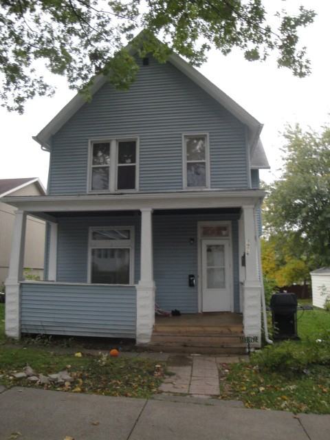 1976 Hyacinth Ave E - Photo 2 of 2