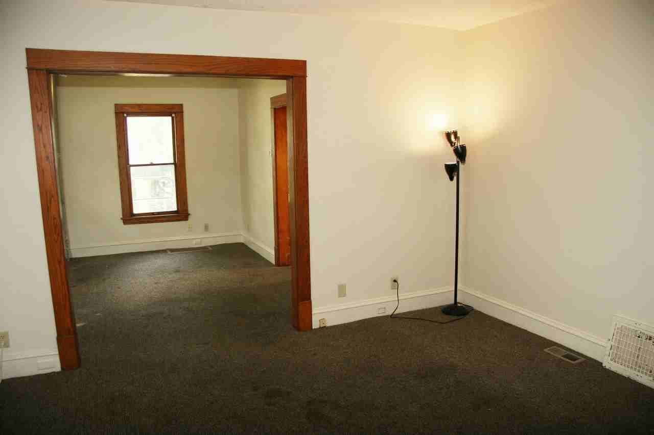 3019 Colfax Ave N - Photo 3 of 10