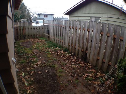 9482 SE 41st Ave - Photo 2 of 10