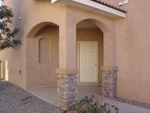 6204 Sierra Nevada Cir NW - Photo 2 of 20