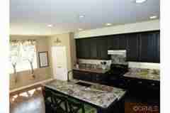 36652 Lynwood Ave - Photo 2 of 9