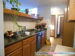 1371 Spencer Rd W - Photo 3 of 14