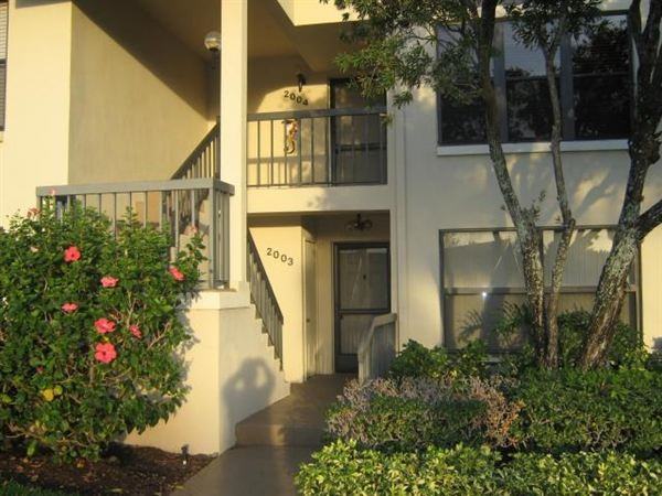 2003 Fairway Dr S