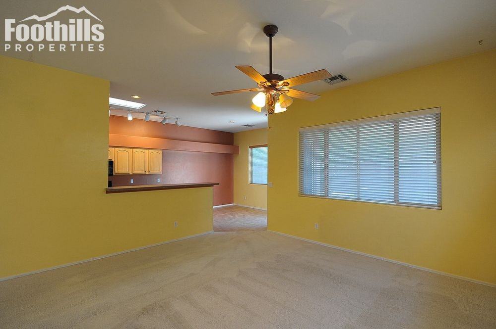 4253 Mine Shaft Way - Photo 3 of 26