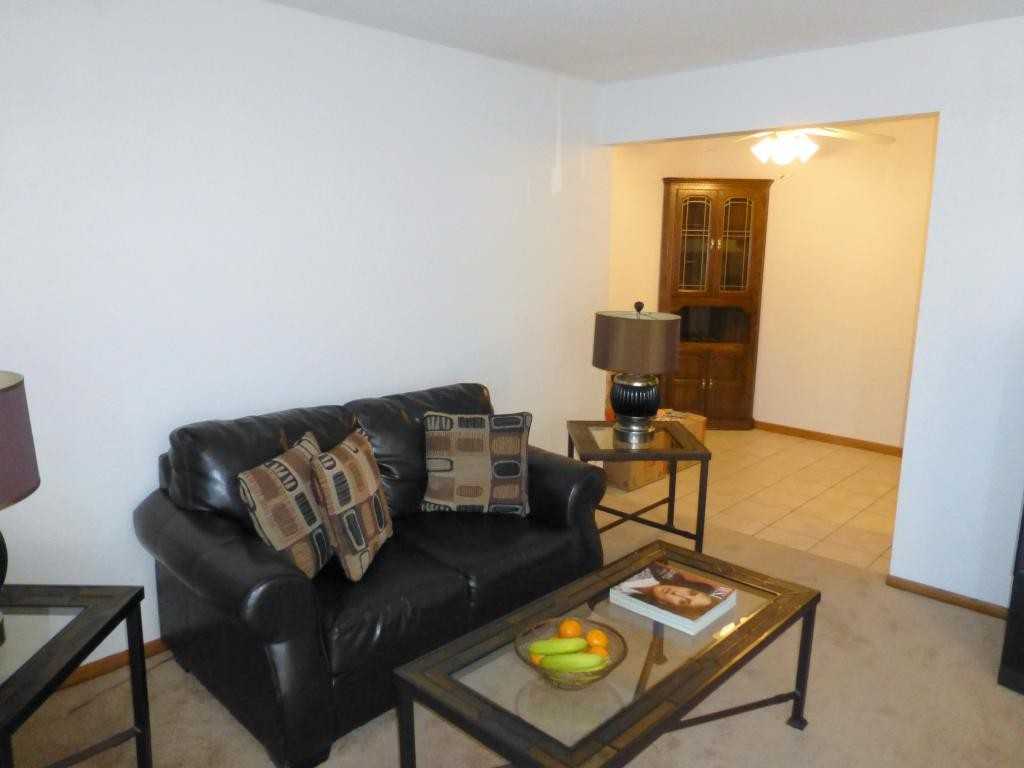 Rose Hill Apartments - Photo 3 of 19