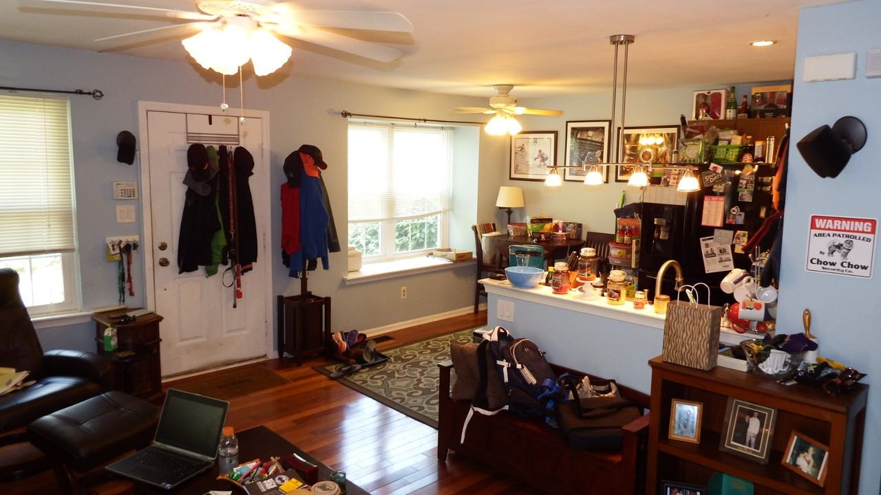 1015 Northridge Dr - Photo 3 of 8