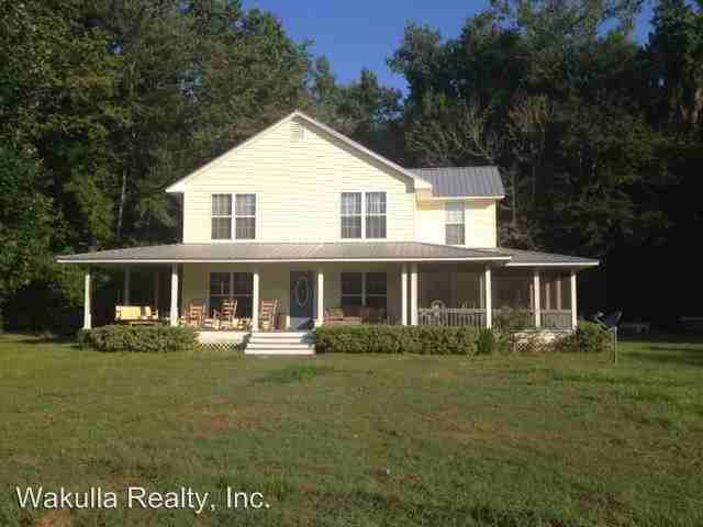 8264 Smith Creek Rd - Photo 2 of 12