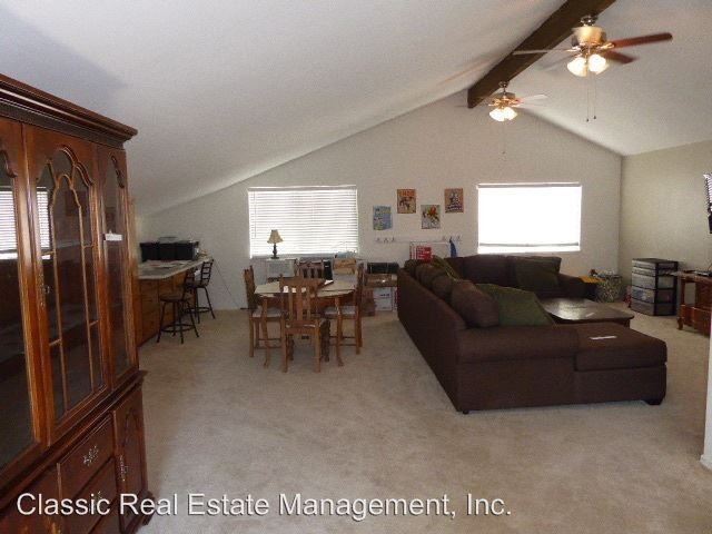 23925 Rotunda Rd - Photo 3 of 27
