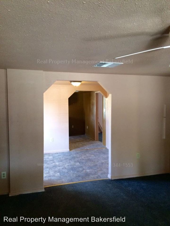 616 Grove St - Photo 2 of 8