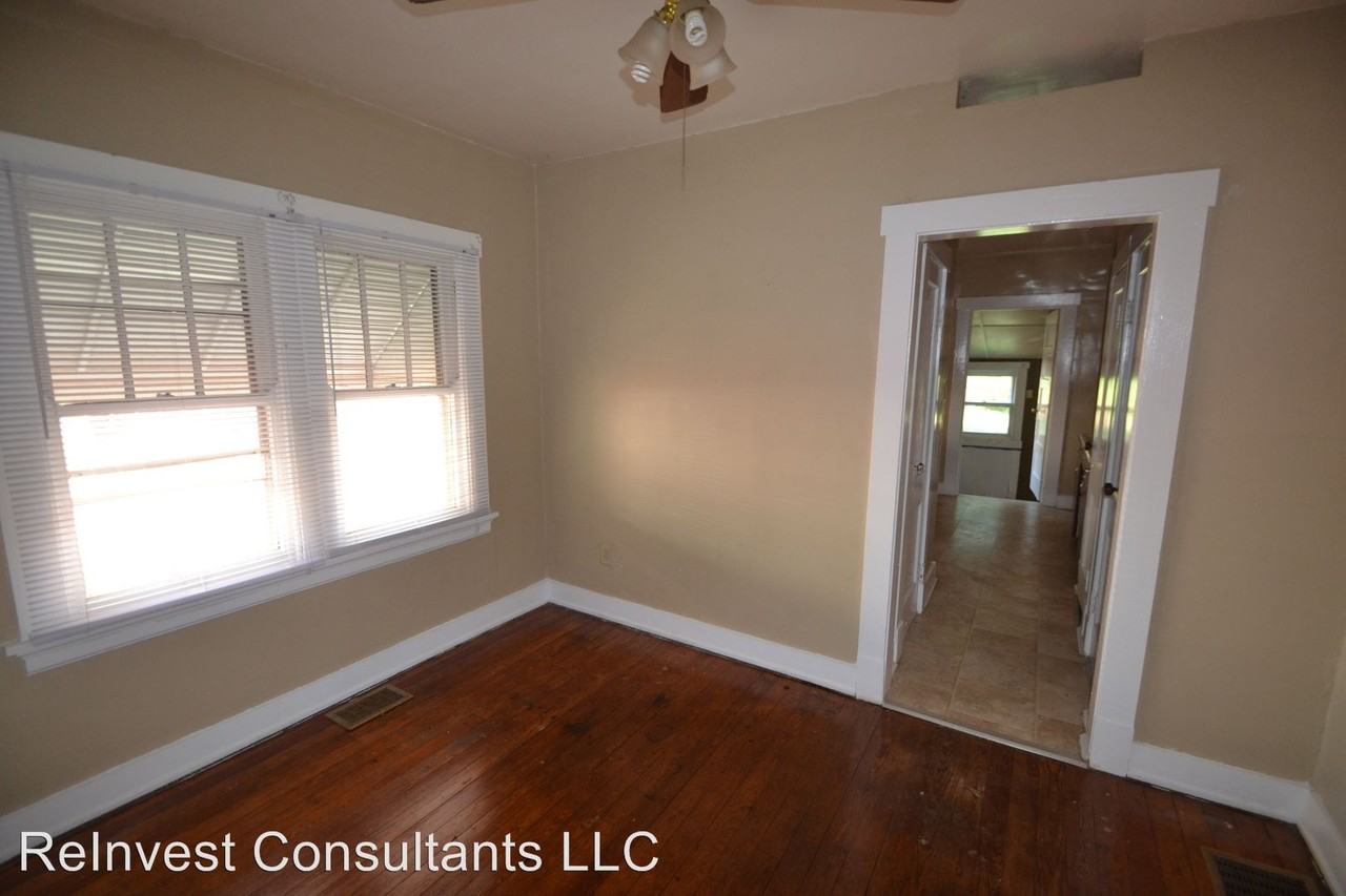 180 Escalon St - Photo 3 of 9