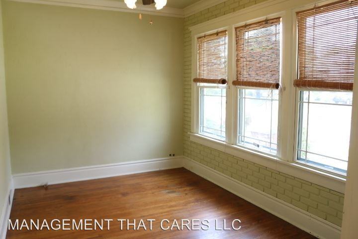 426 Garland St - Photo 3 of 10