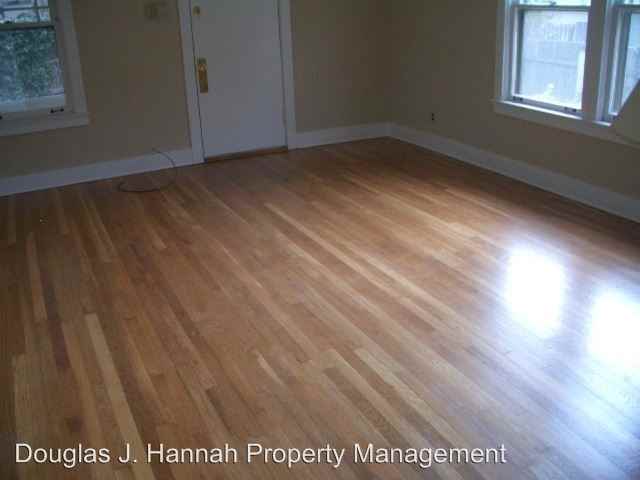4961 Mercier St - Photo 3 of 25
