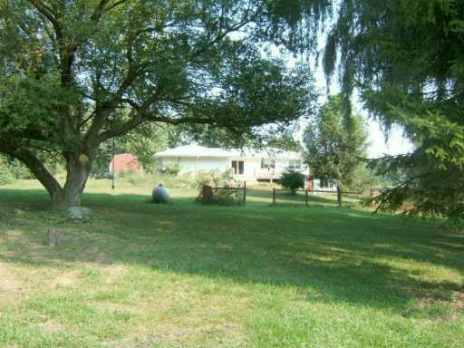 150 Vicary Rd - Photo 2 of 6