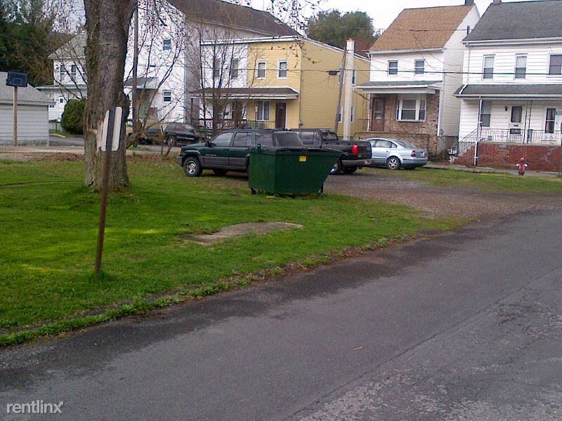 19 Main st - Photo 3 of 4