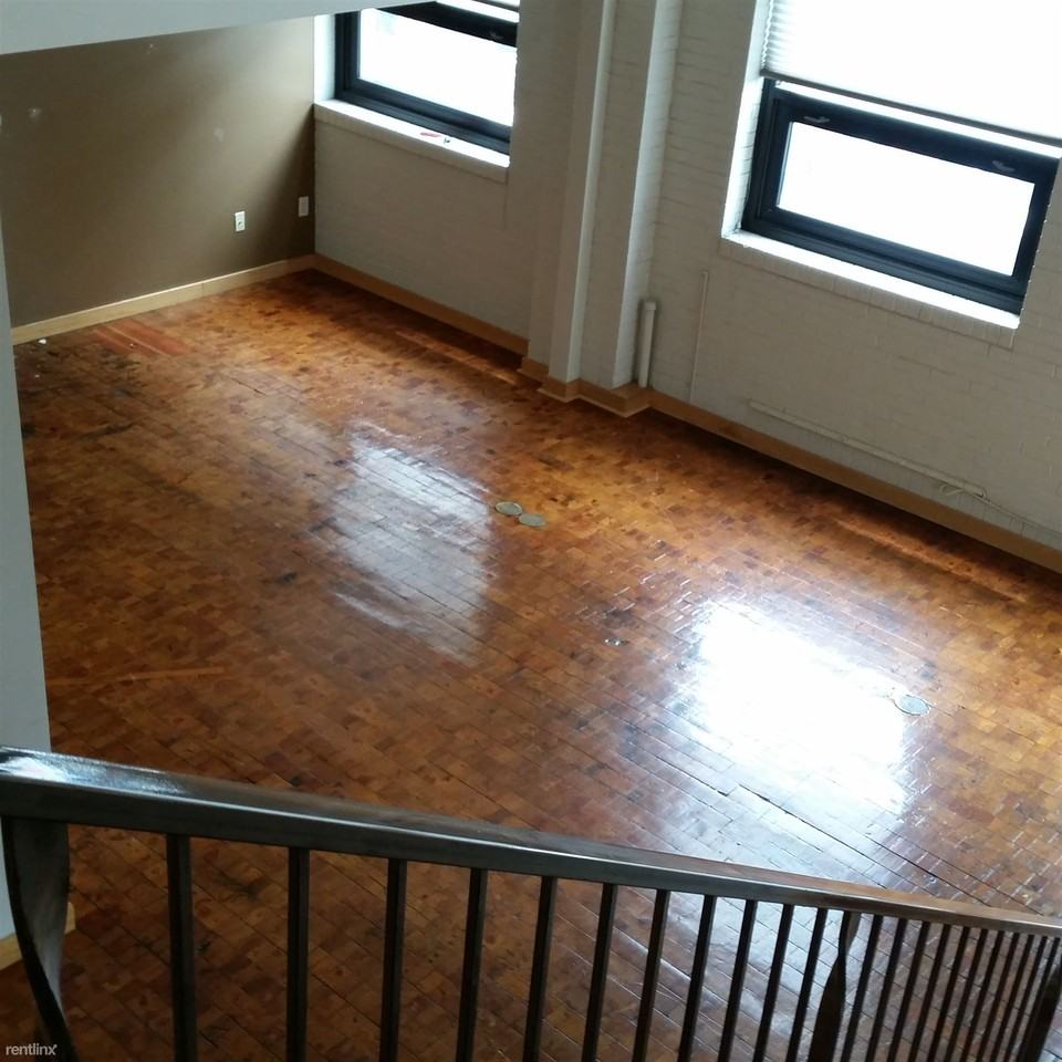 127 N Wyman St - Photo 3 of 6