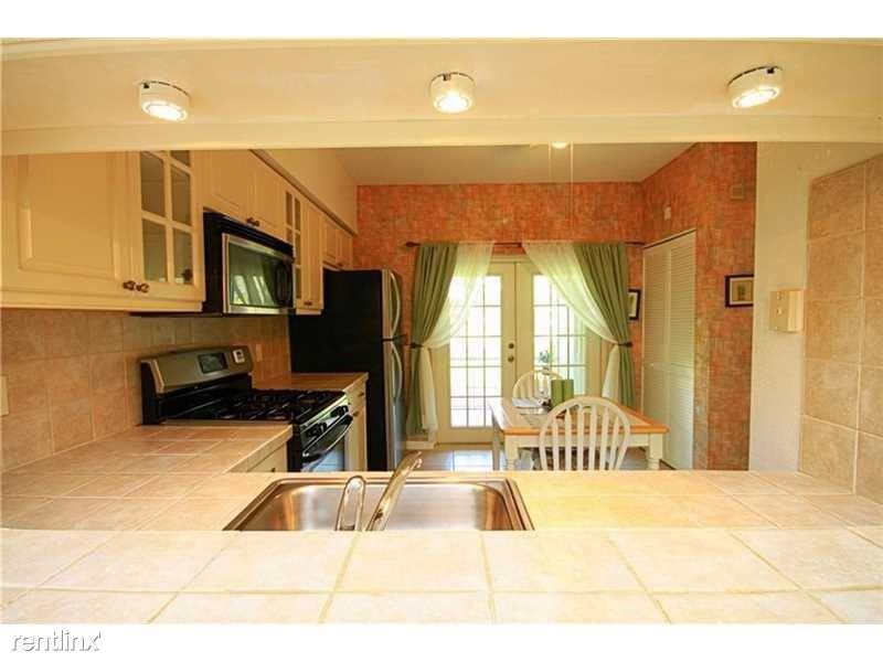 7890 Dixie Beach Cir - Photo 2 of 4