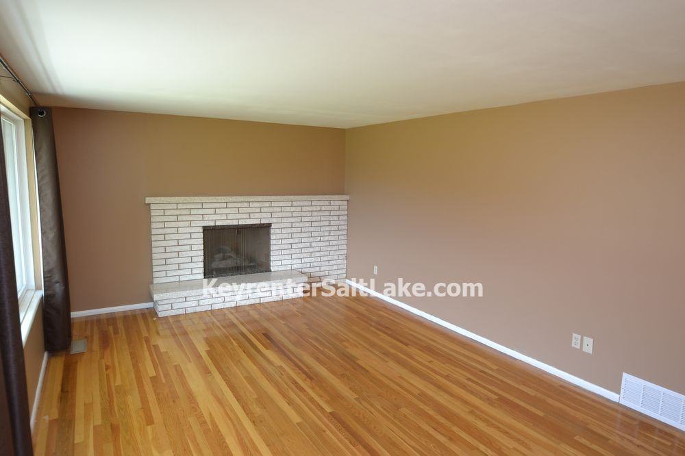 1194 West 5525 South - Photo 3 of 21