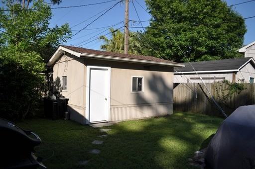 10109 St Paul Ave #10109 - Photo 2 of 8