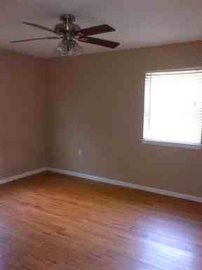 10109 St Paul Ave #10109 - Photo 3 of 8