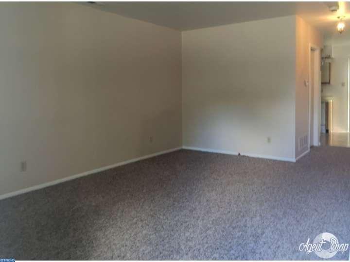 614 Foxton Ct - Photo 3 of 7