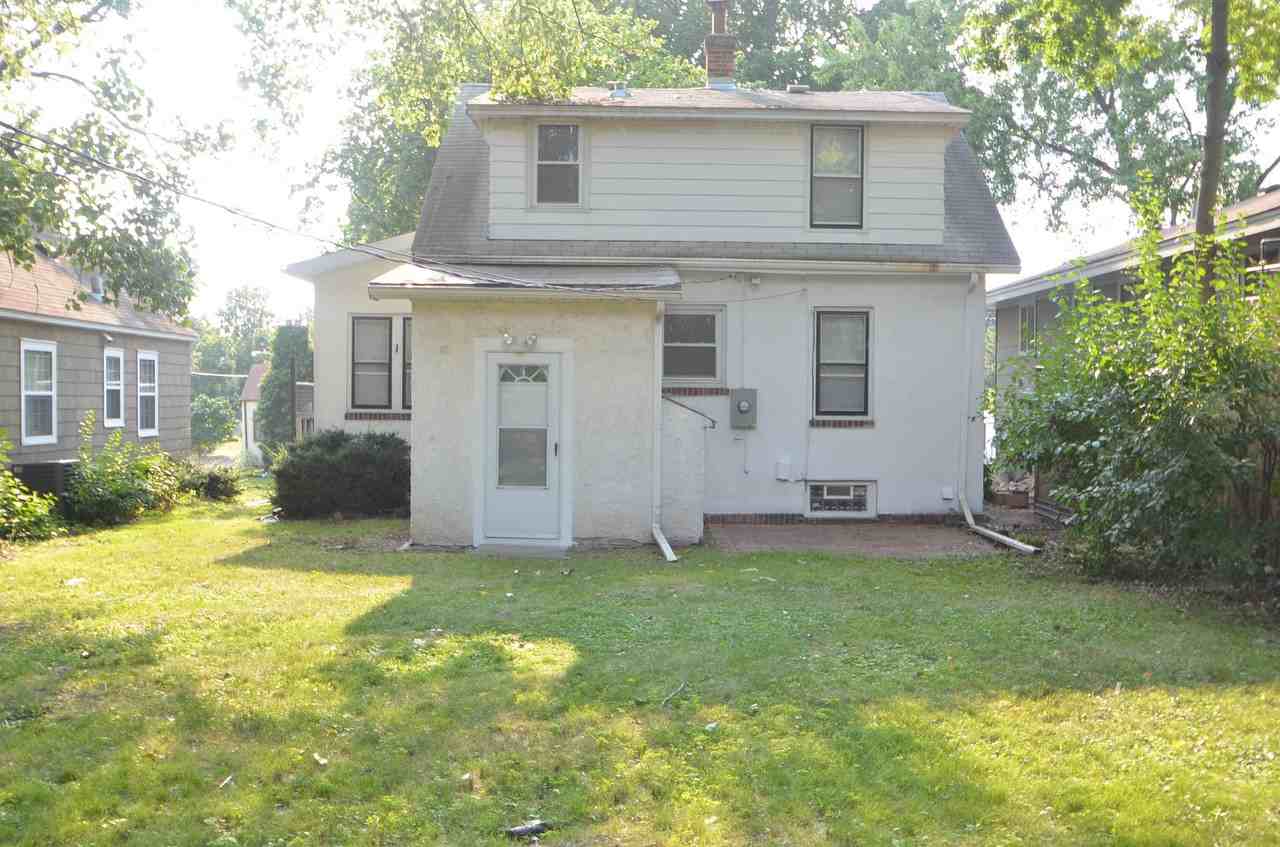 5553 Fremont Ave S - Photo 2 of 8