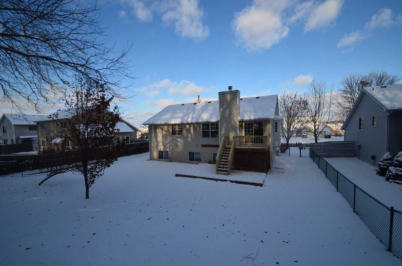 18931 Embers Ave - Photo 2 of 12