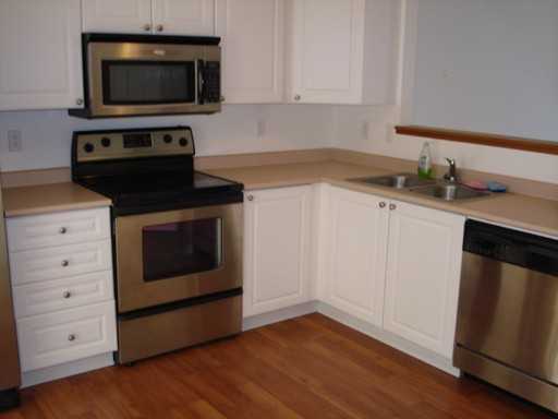 7195 Colonial Affair Dr - Photo 3 of 25