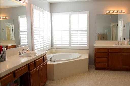 30028 Hamlet Way - Photo 3 of 19